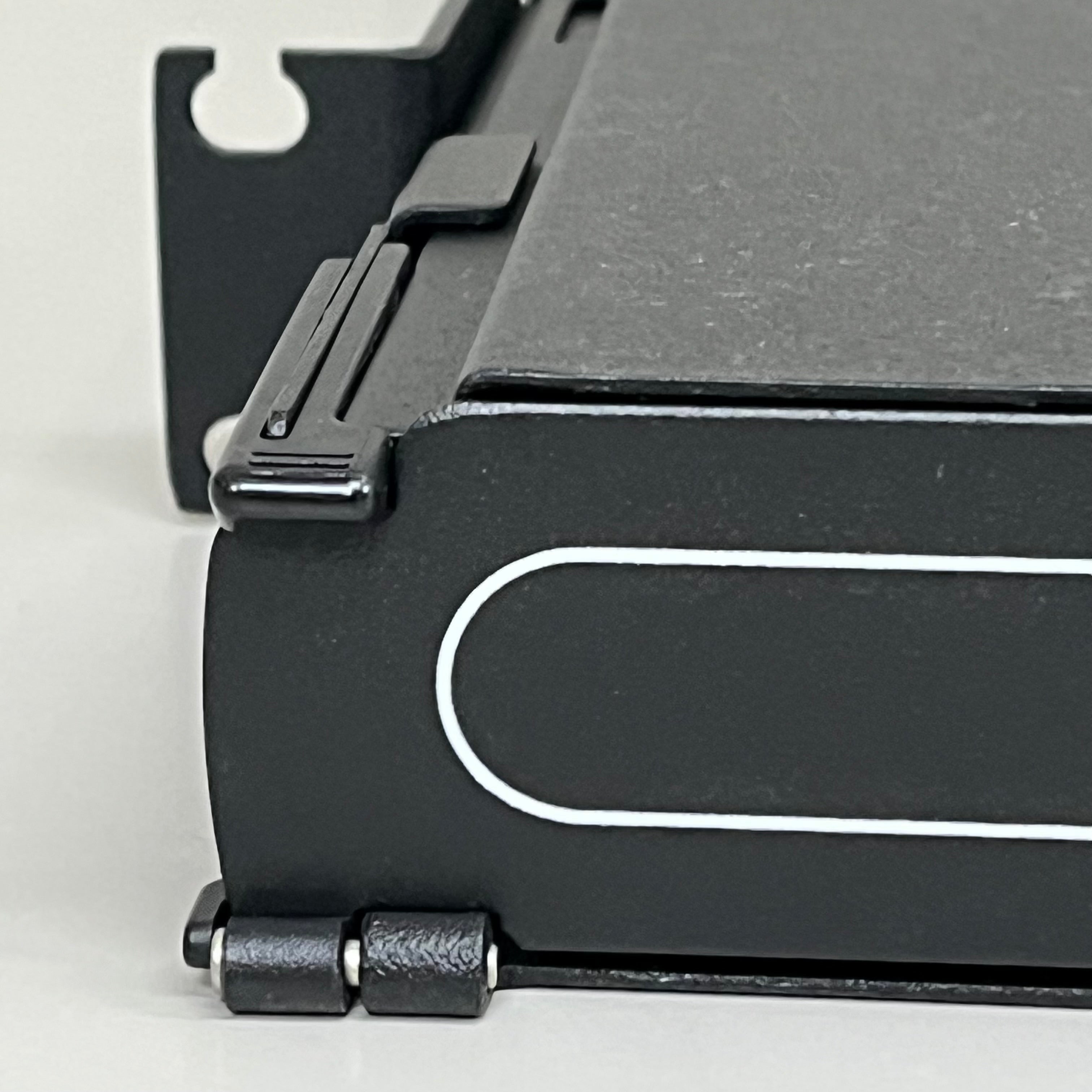 LEVITON OPT-X 1000i SDX 1RU Distribution and Splice Enclosure Empty 011-R1UM-S03