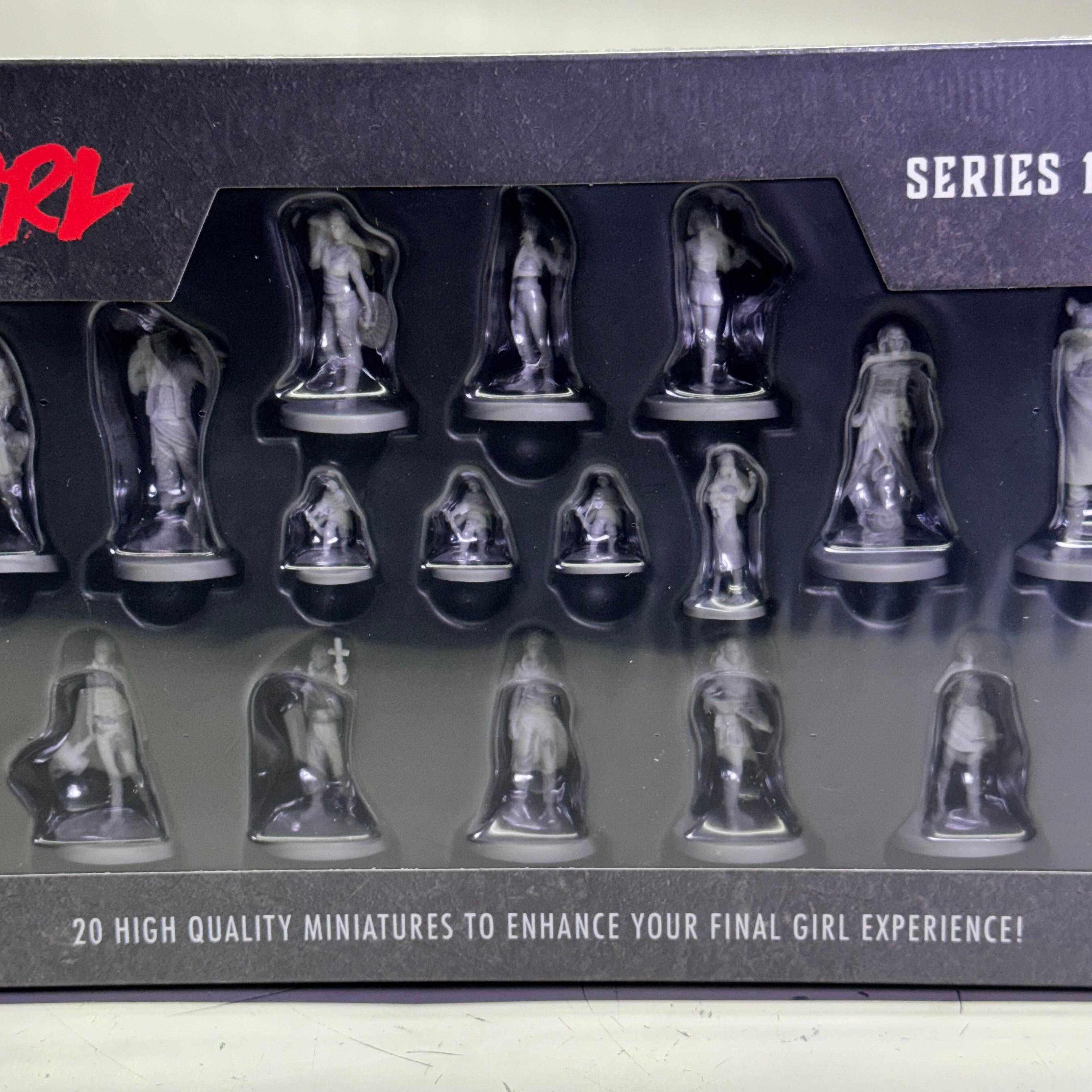 FINAL GIRL (2 PACK) Series 1 Miniatures 20 Figurines Gray