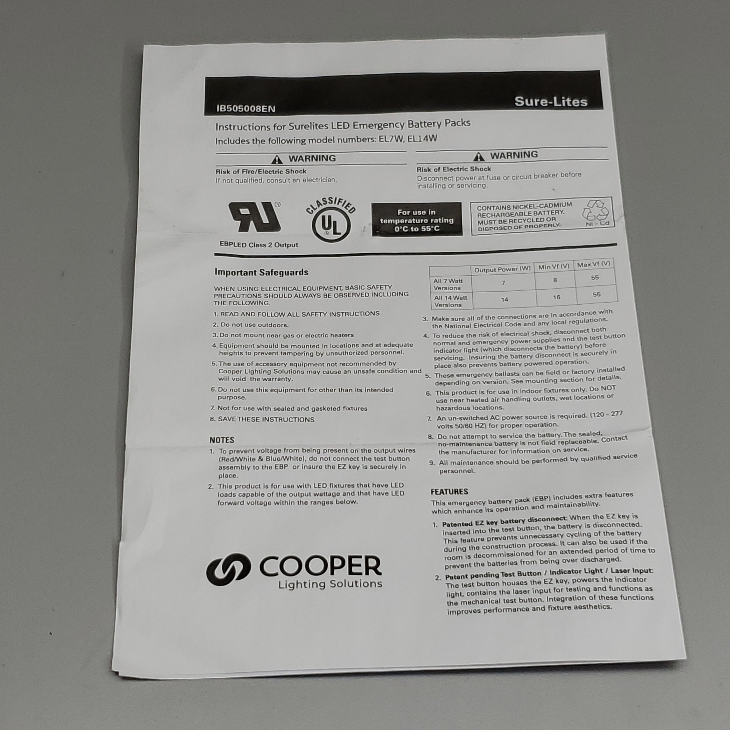 COOPER LIGHTING LED Recessed Troffer Sz 2'x4' 24CZ2-30-UNV-EL7W-L840