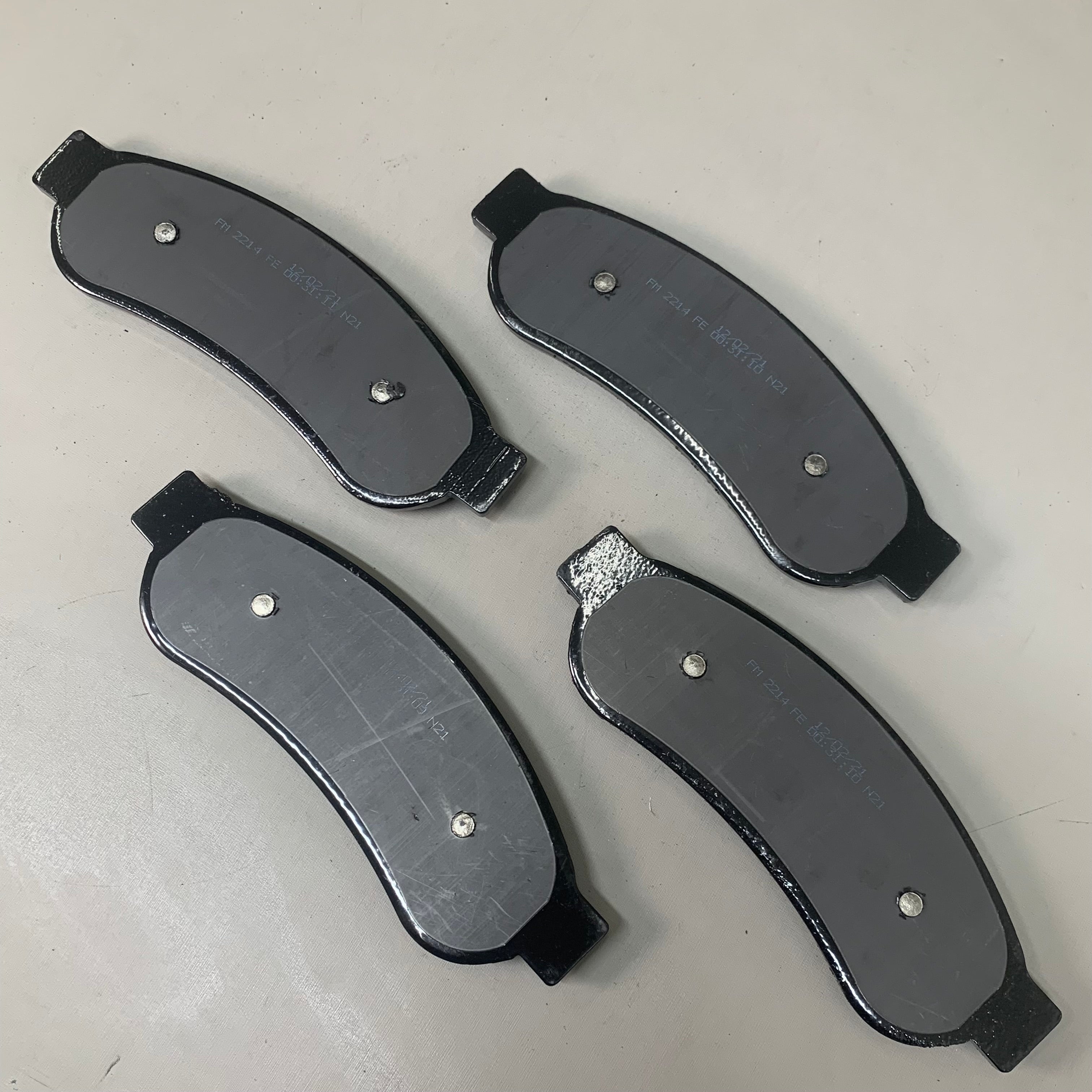 WAGNER SevereDuty Semi-Metallic Disc Brake Pad Set 7" x 2" SX1334A