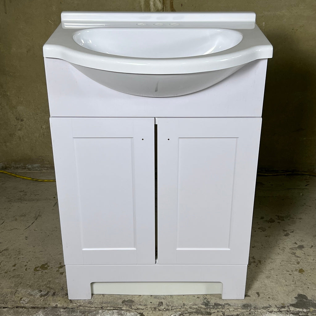 ZENNA HOME Single White Vanity Combo Sz 33” H x 24” L x 18” W RBC24WW