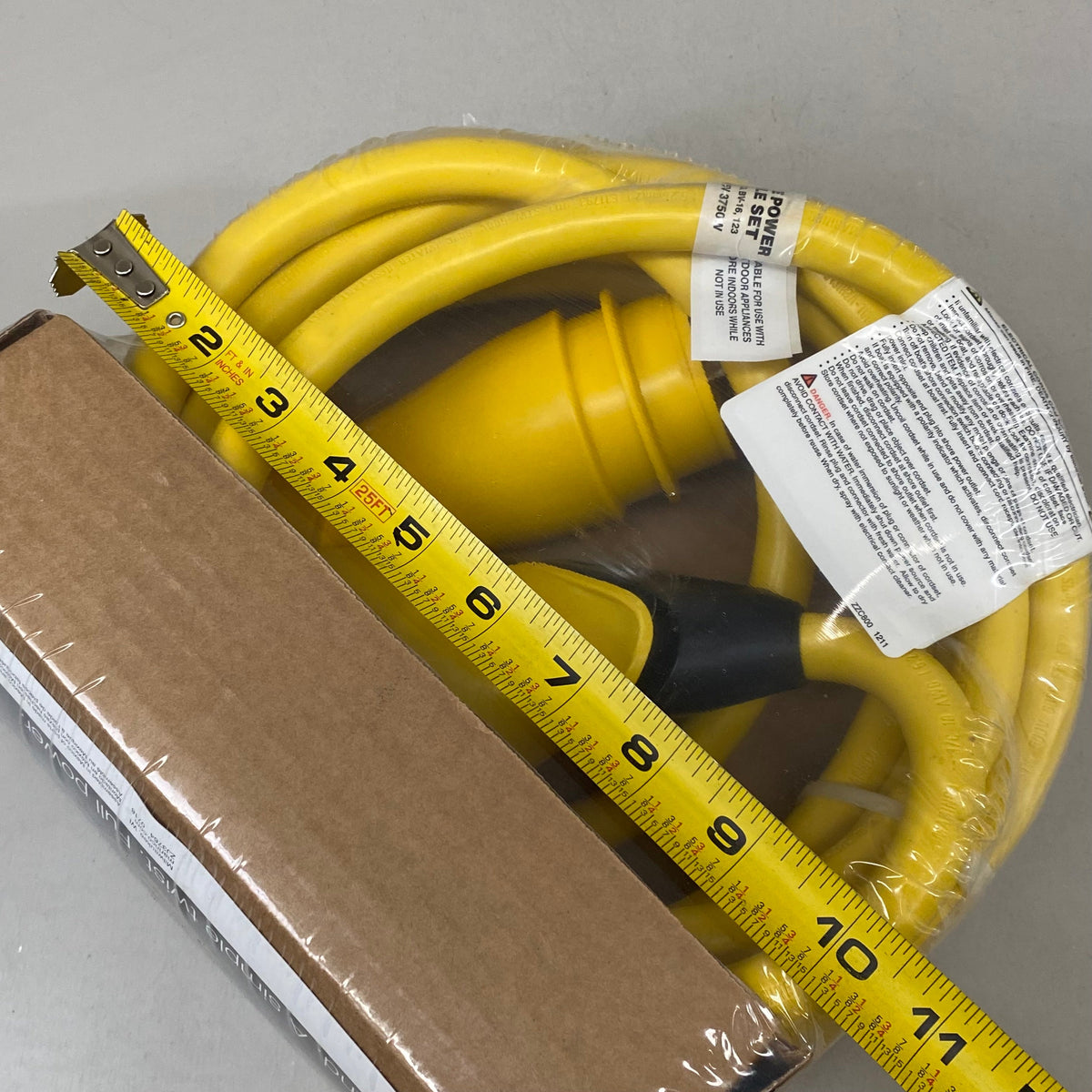 MARINCO 30A,125V Easily Engaged Locking System 25' Yellow CS30-25