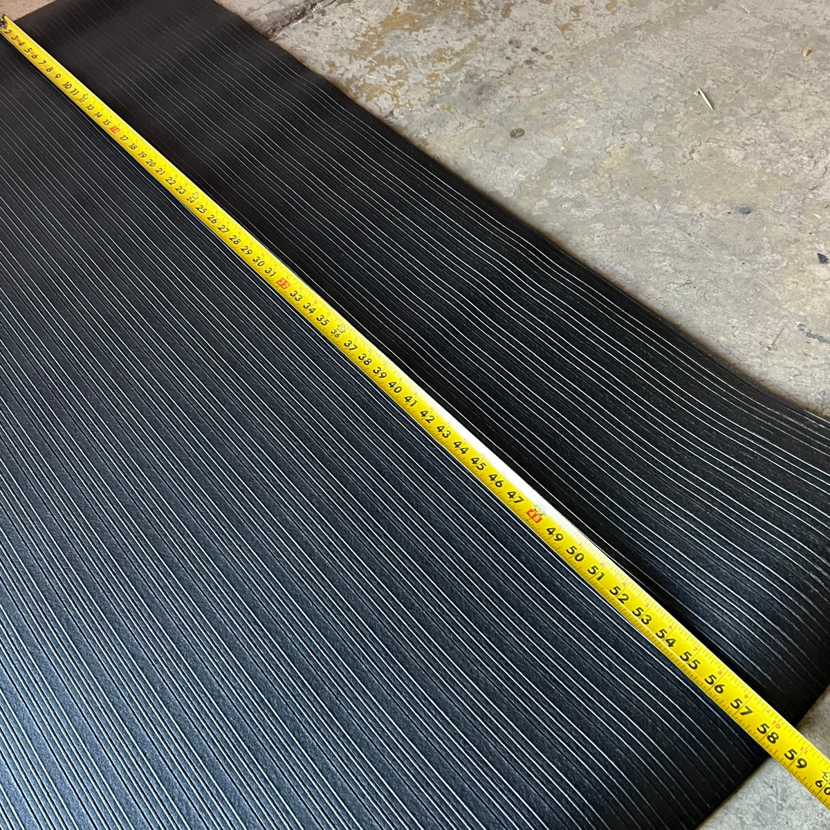 YOND VISON Anti- Fatigue Mat W/ Traction 56"x36" Black