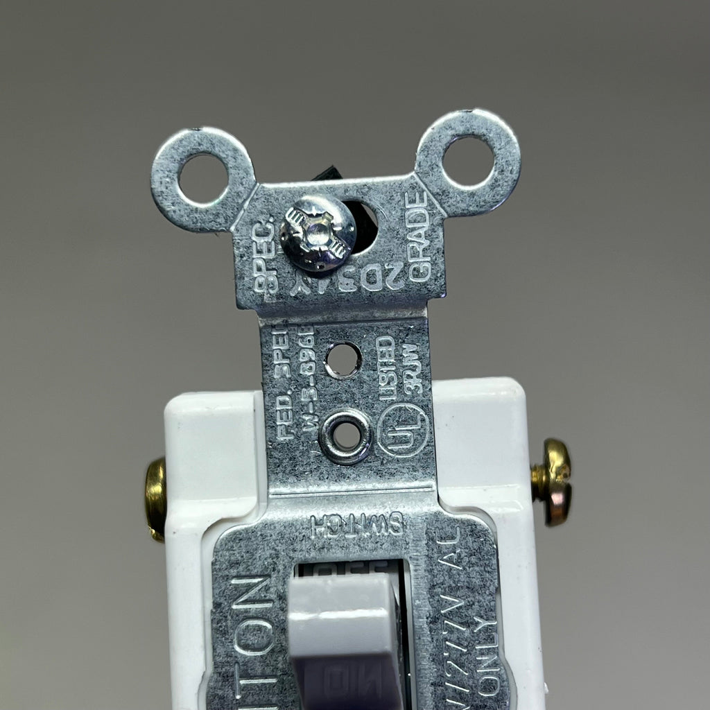 LEVITON (2 PACK) Toggle Switch Double Pole 20 Amp White/Silver CS220-2GY