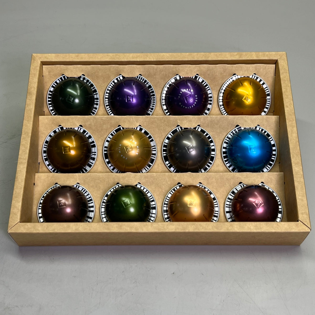 NESPRESSO Vertuo Next Coffee and Espresso Machine Sz 13" L x 12" H 1835898