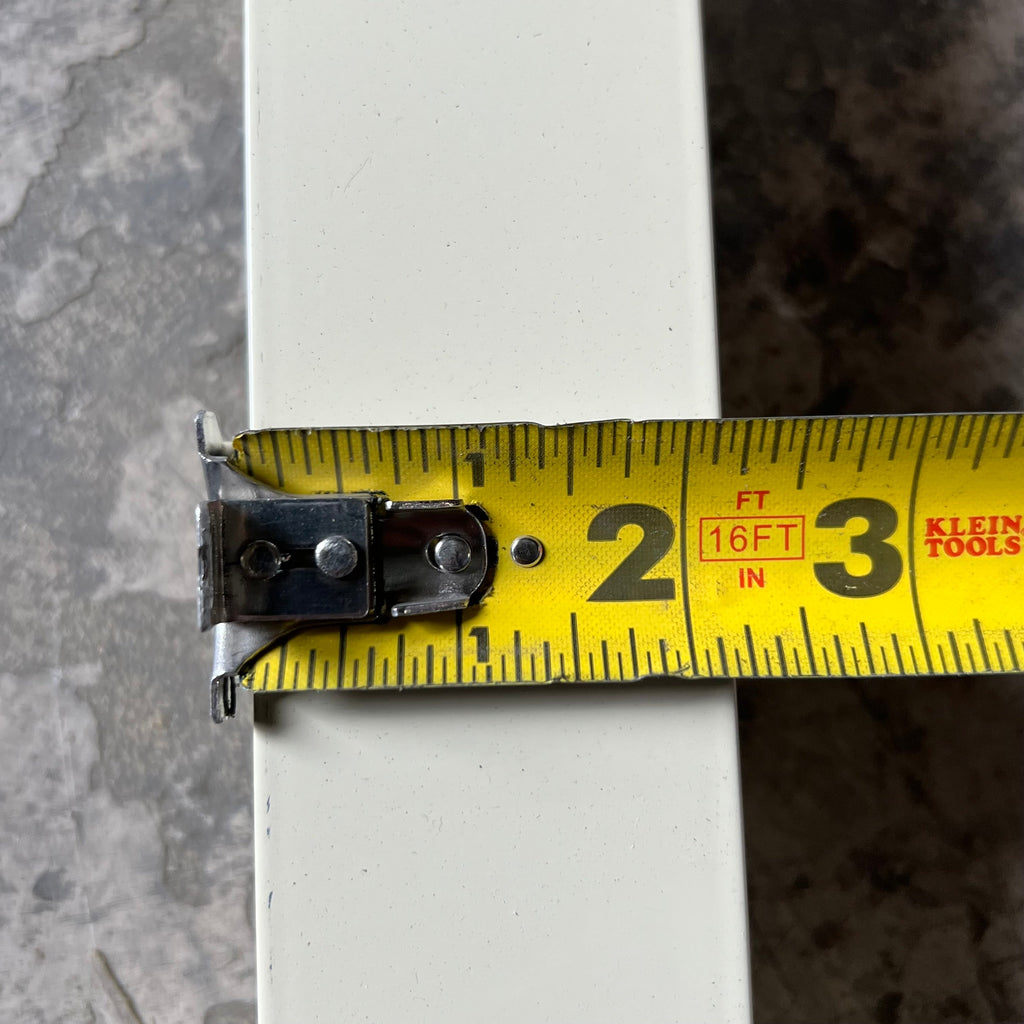 HUBELL Aluminum Service Pole 10 ft. 2" L x 2.13" W, Ivory HBLPPOAI