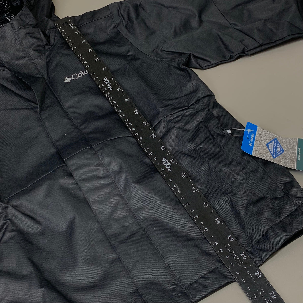 COLUMBIA Reflective Detail Hikebound Jacket Boys Youth Sz S Black SB6647-010