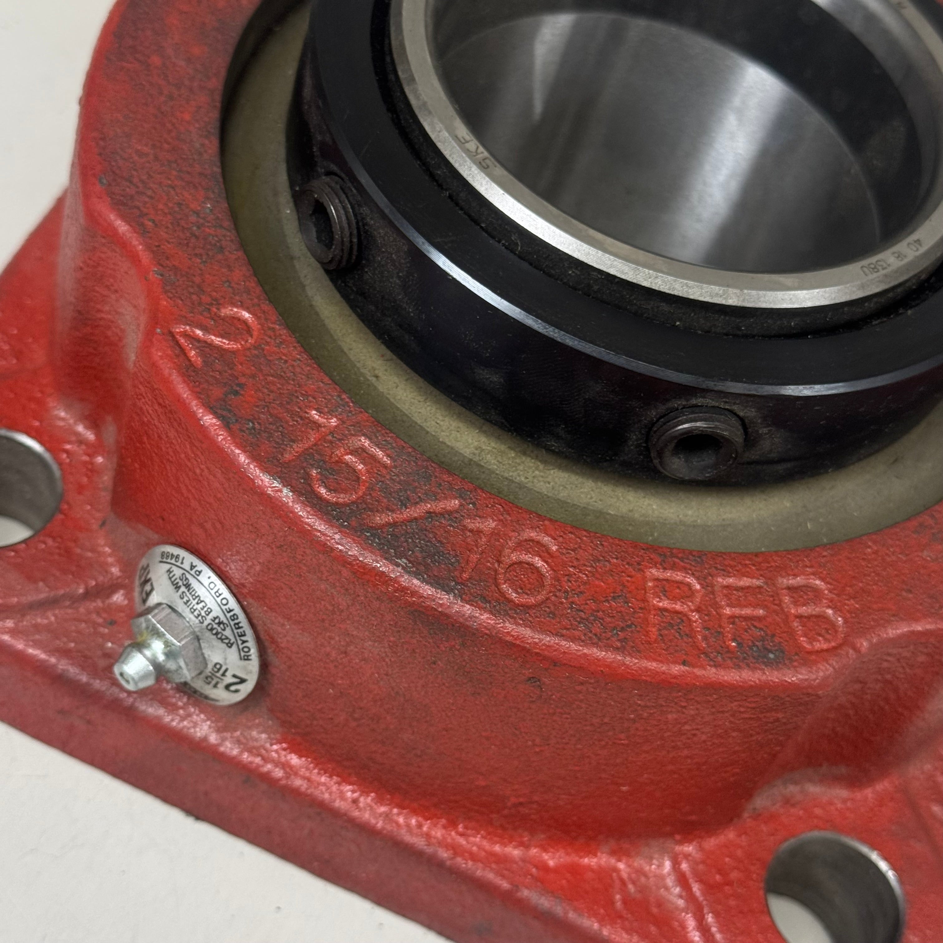 ROYERSFORD Spherical 4-Bolt Flange Bearing Expansion 2-15/16" Red 40-05-E215