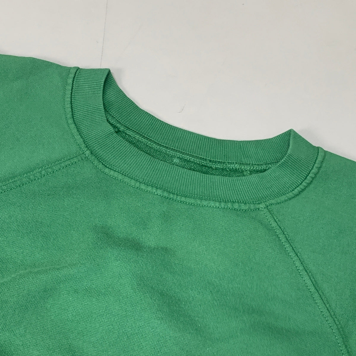 ETICA Fleur Raglan Sweat Top W/ Pintuck Sleeve Juniper Size Small EW174412