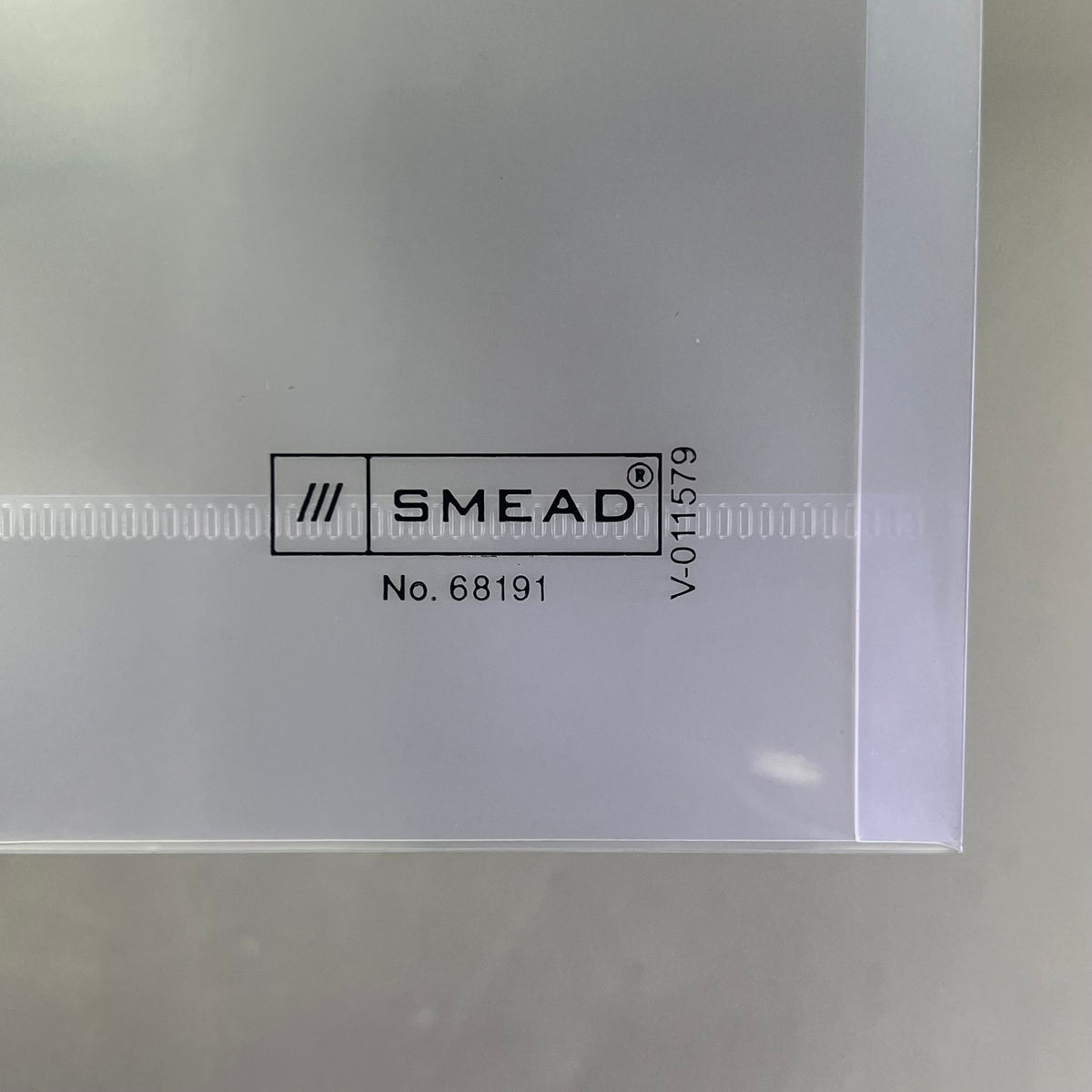 SMEAD (24 PACK) Polypropylene File Retention Jackets Letter/Legal Sz Clear 68191