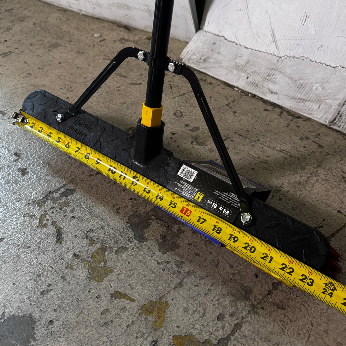 QUICKIE Jobsite Broom Soft/Stiff Combo 24" X 63" Red & Black 635SU