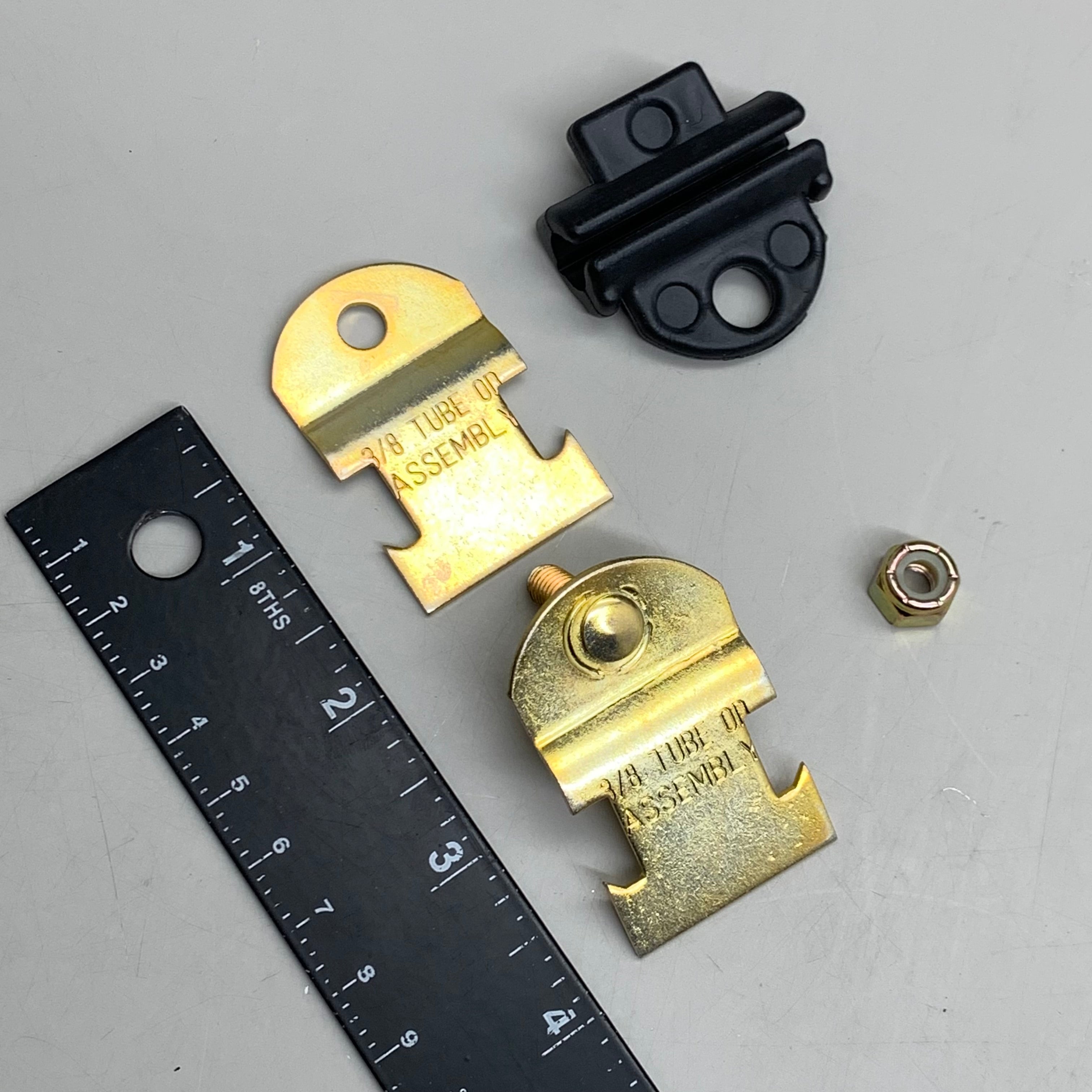 ZSI (25 Pack) Cush-A-Nator Insulation Strut Mount Clamp 3/8" OD Galv CN06