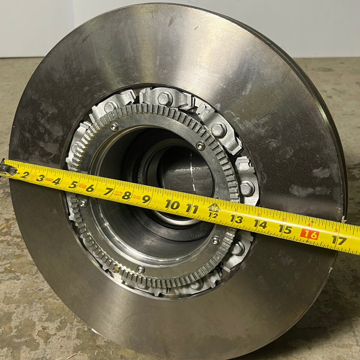 CONMET PreSet Hub and Rotor Assembly 10 Stud R Drive 10084930