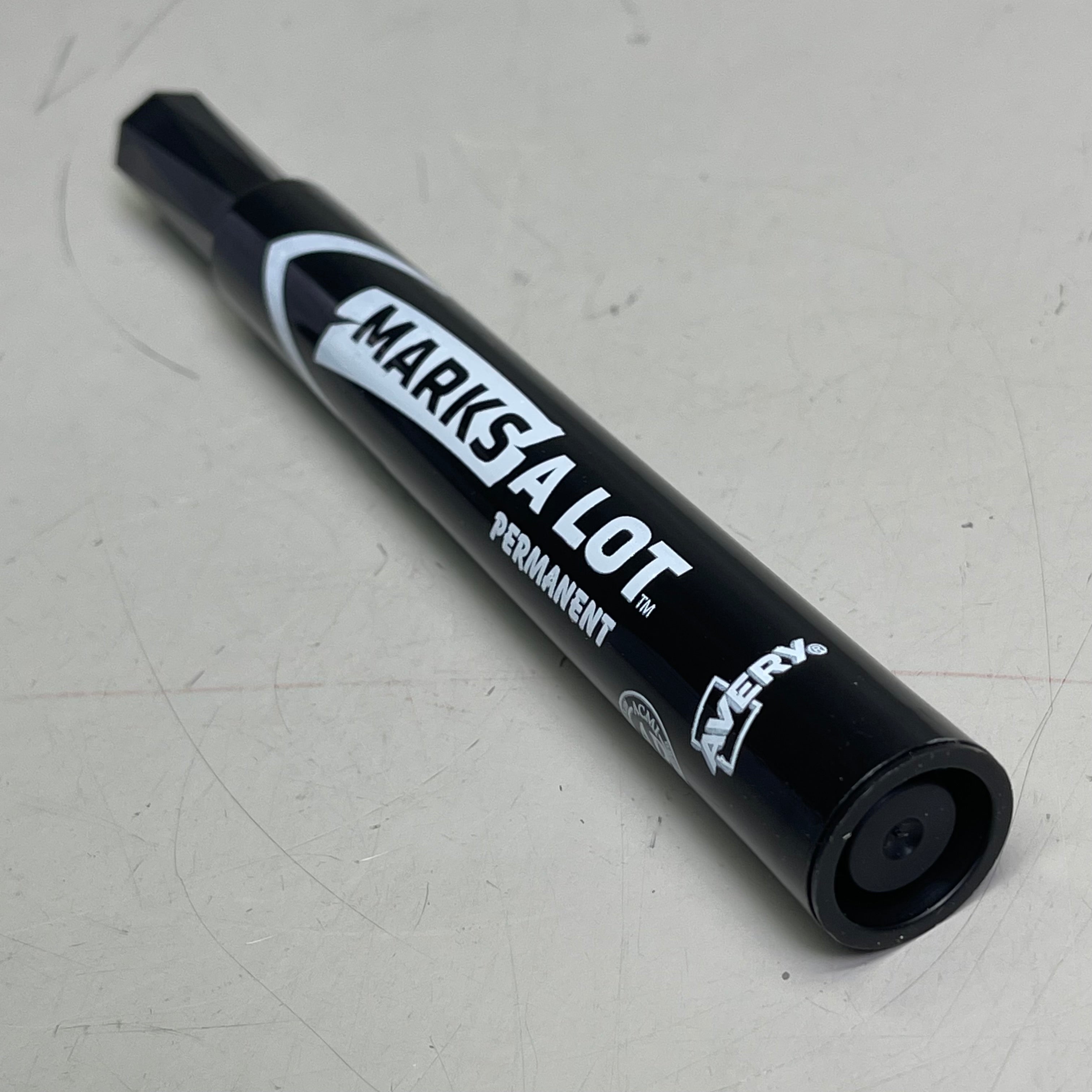 AVERY (2-PACK) Marks A Lot Permanent Markers Chisel Dozen Black 08888