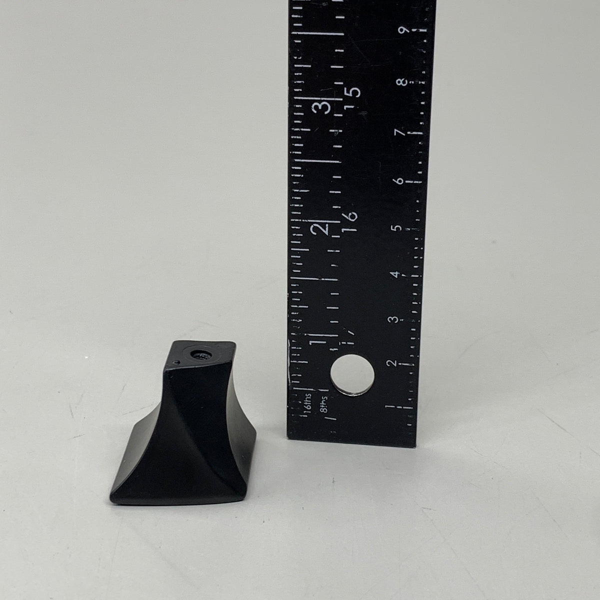 BERENSON 25 PACK!! Fluidic Contemporary Cabinet Knob Black 9441-1055-P