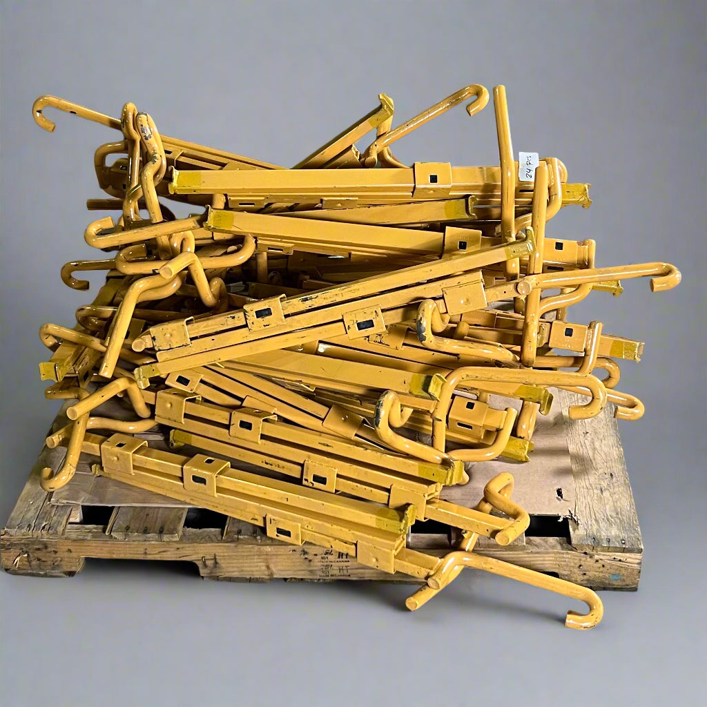 JAXON (Pallet of 24Pcs) Telescoping Uncoupling Levers Sz 39"-55" L Yellow