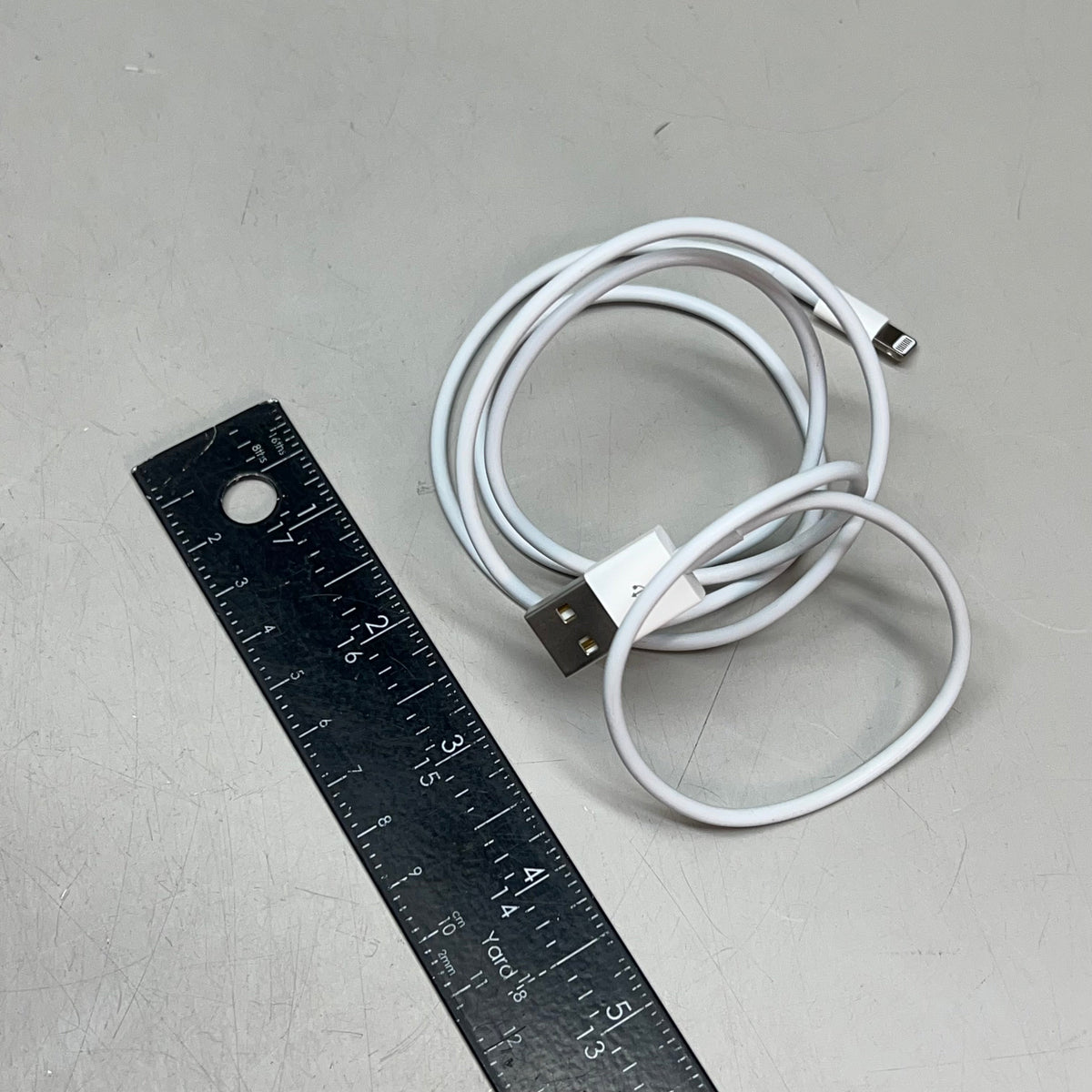 APPLE Fast Charging Lighting To USB Cable (1M) White MUQW3AM/A (Return)