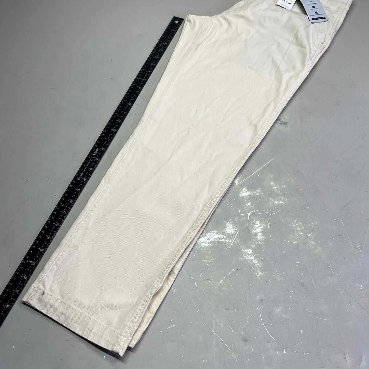 HAGGAR Work To Weekend Everyday Pant Straight Fit Men's Sz 36W X 30L 107 Natural
