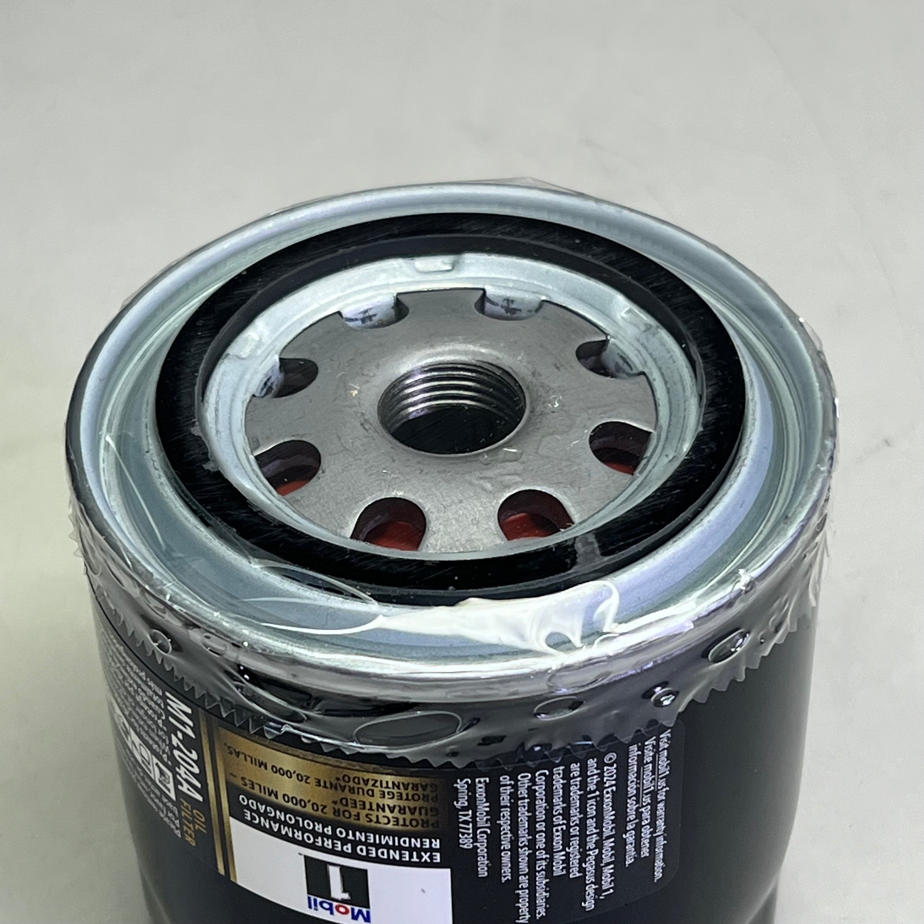 MOBIL 1 (3 PACK) Engine Oil Filter Extended Performance Black M1-204A