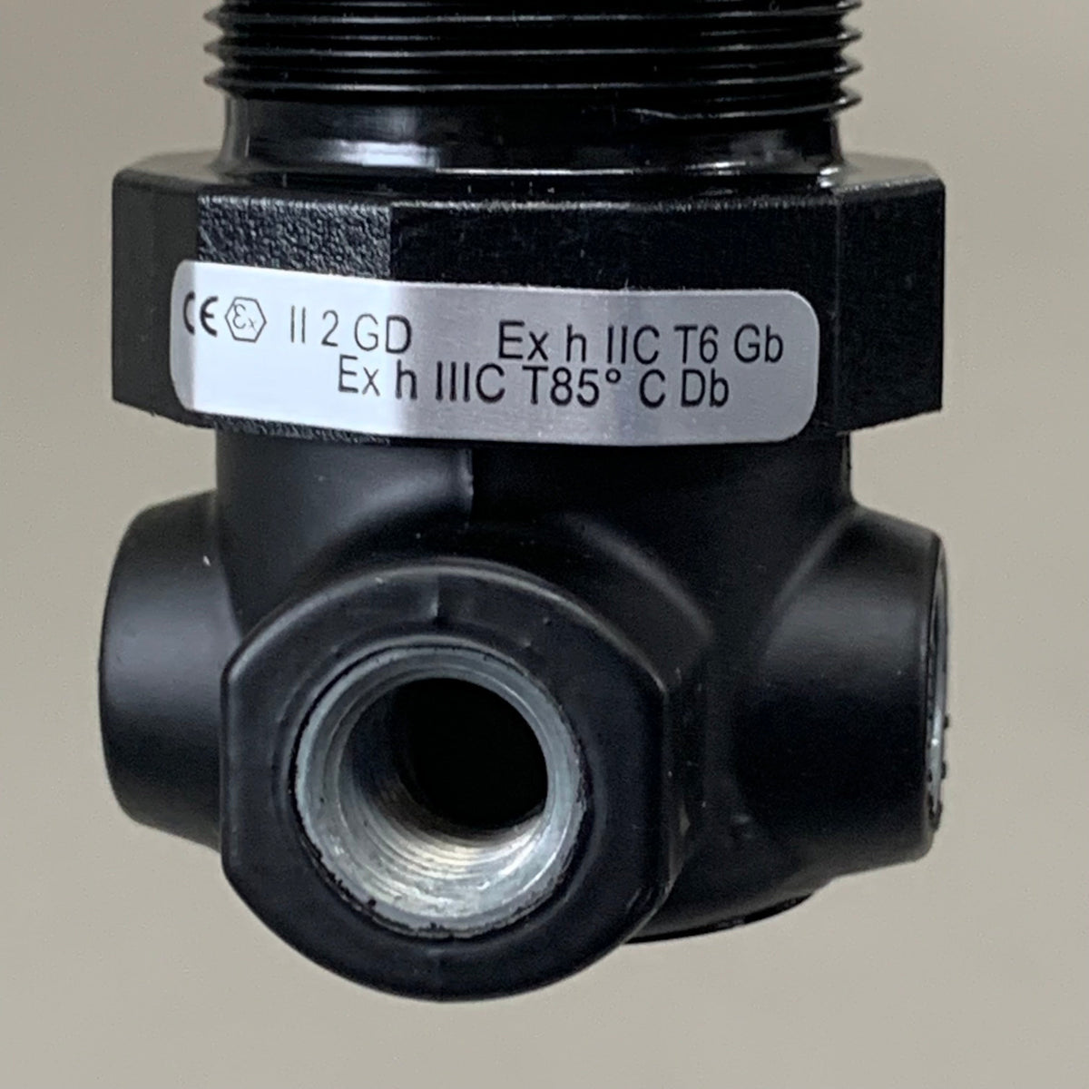 NORGREN Mini Air Pressure Regulator  Black R07-100-RNEA