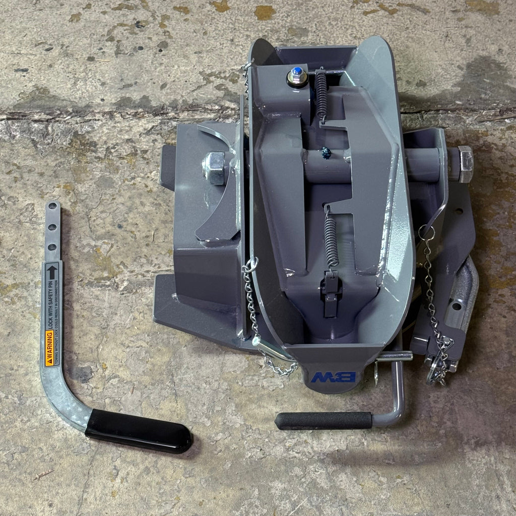 BW TRAILER Trailer Hitch/Related 33"W x 36"L x 10"H Grey RVB3775