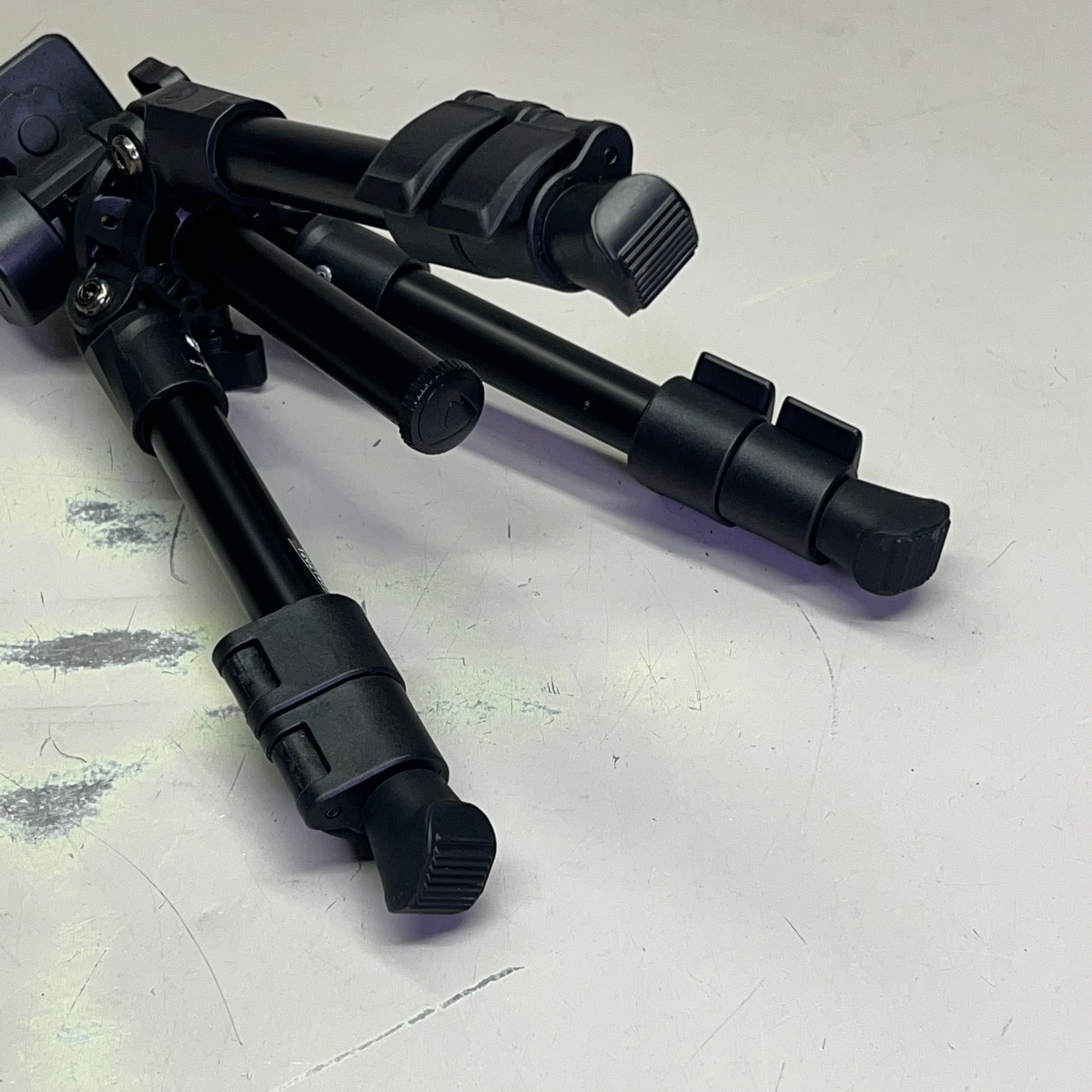 VANGUARD Compact Table Top Tripod W/ 2-Way Pan Head & Anti-slip Feet ESPOD CX 1
