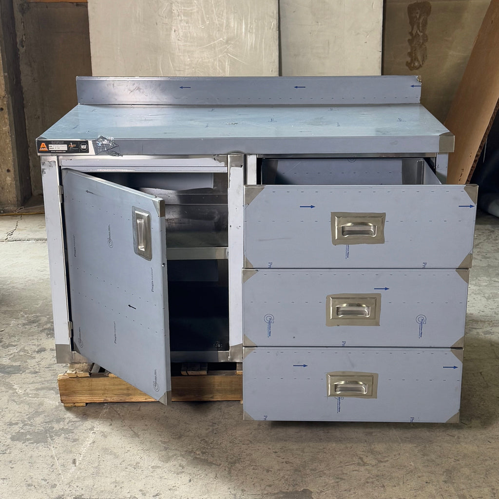 AERO Steel Cabinet Sz 48” L x2 4” W x 29” H 3TSB0HD 2448TD Minor Damage