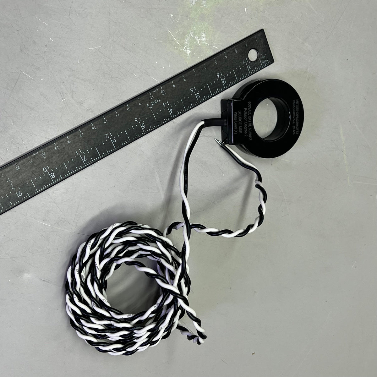 SCHNEIDER ELECTRIC Solid Core Current Transformer 250A 600 V METSEHDPM250A2T12