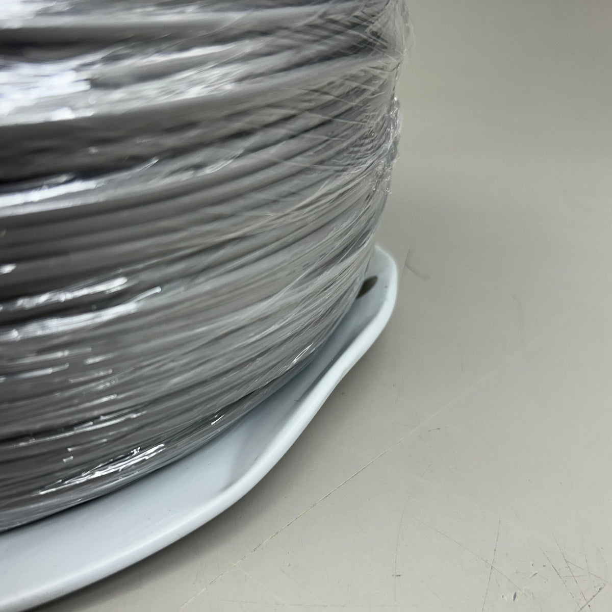 Stranded Bare Copper Encore Wire Material 1,800' (New Other-Slightly Damaged) Grey SXL14-8