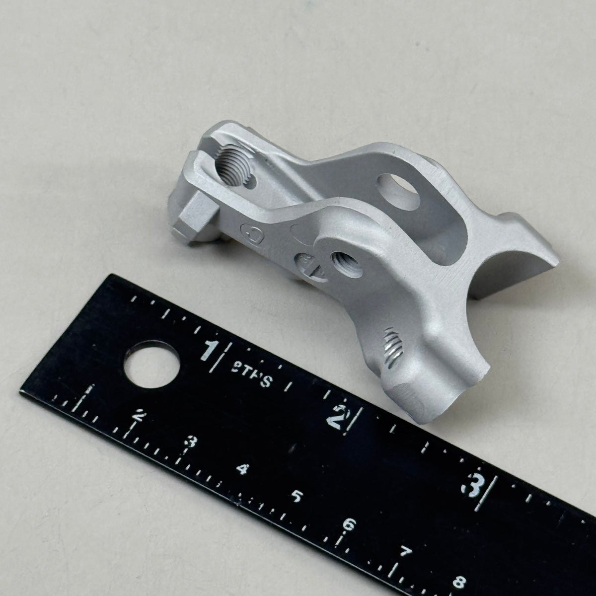 HONDA Handle Lever Bracket L. CR250 CRF110F CRF250R CRF450R OEM 53172-KSK-670