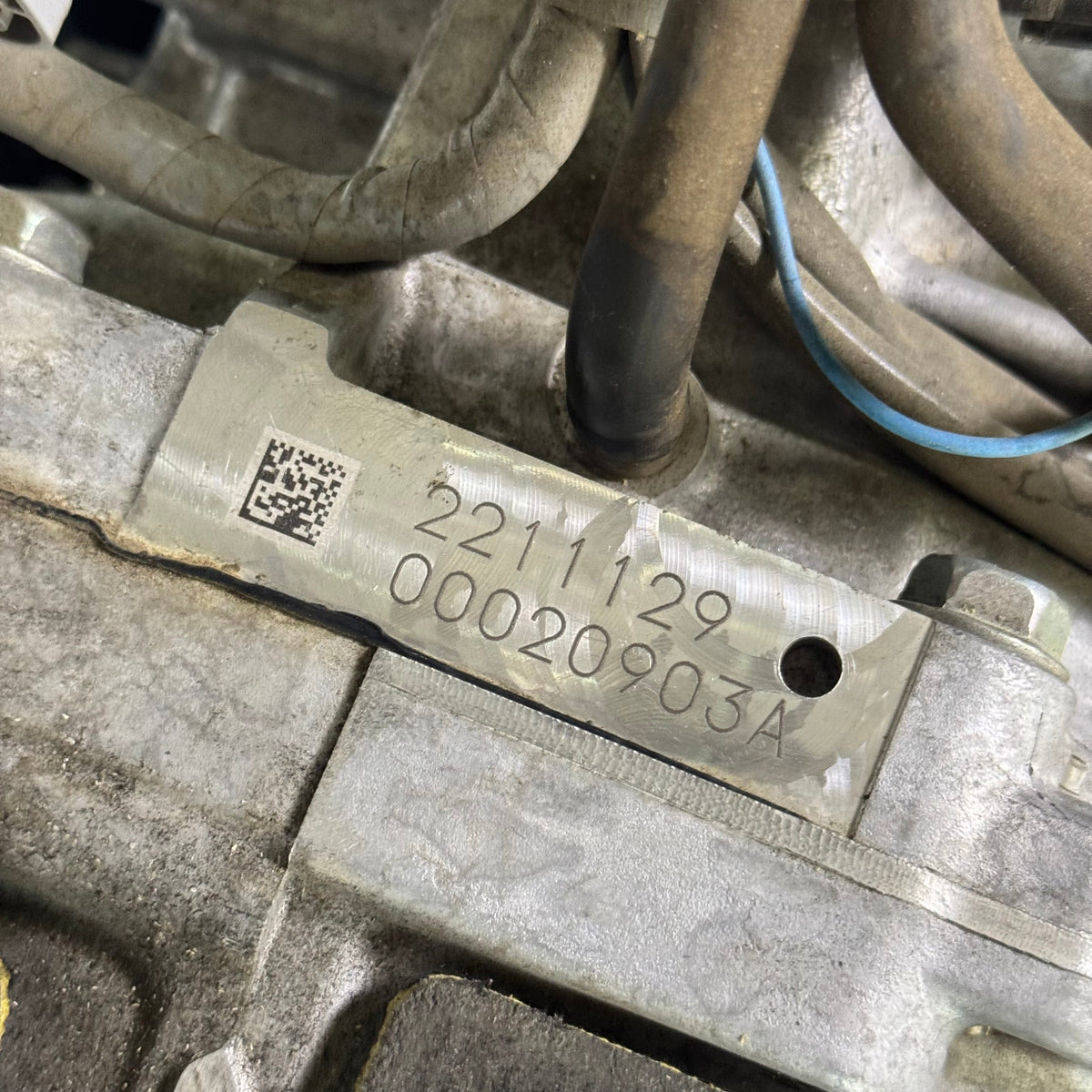 SUBARU Automatic Transmission 40" L x 21" H, Grey TR690S61DA (AS-IS, Used)