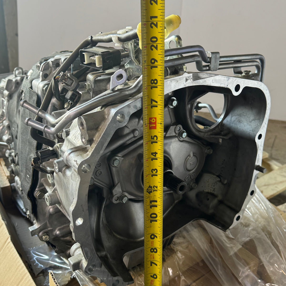 SUBARU Automatic Transmission 40" L x 21" H, Grey TR690S61DA (AS-IS, Used)