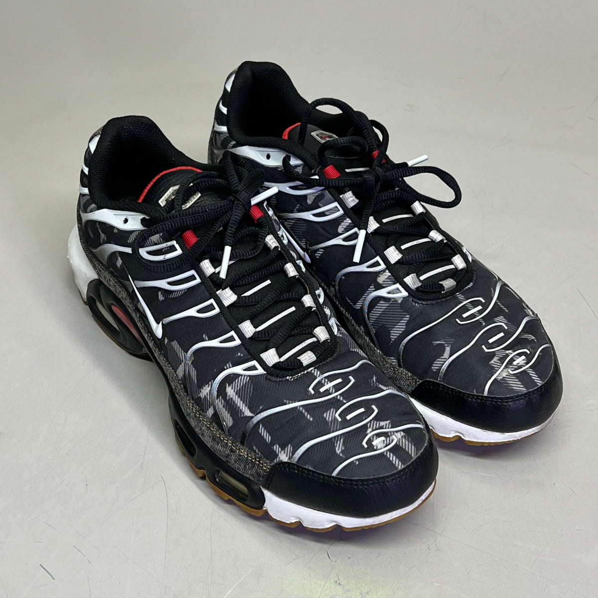 NIKE Air Max Plus SE Remix Pack Shoes Men's Sz 11 (Pre-Owned)