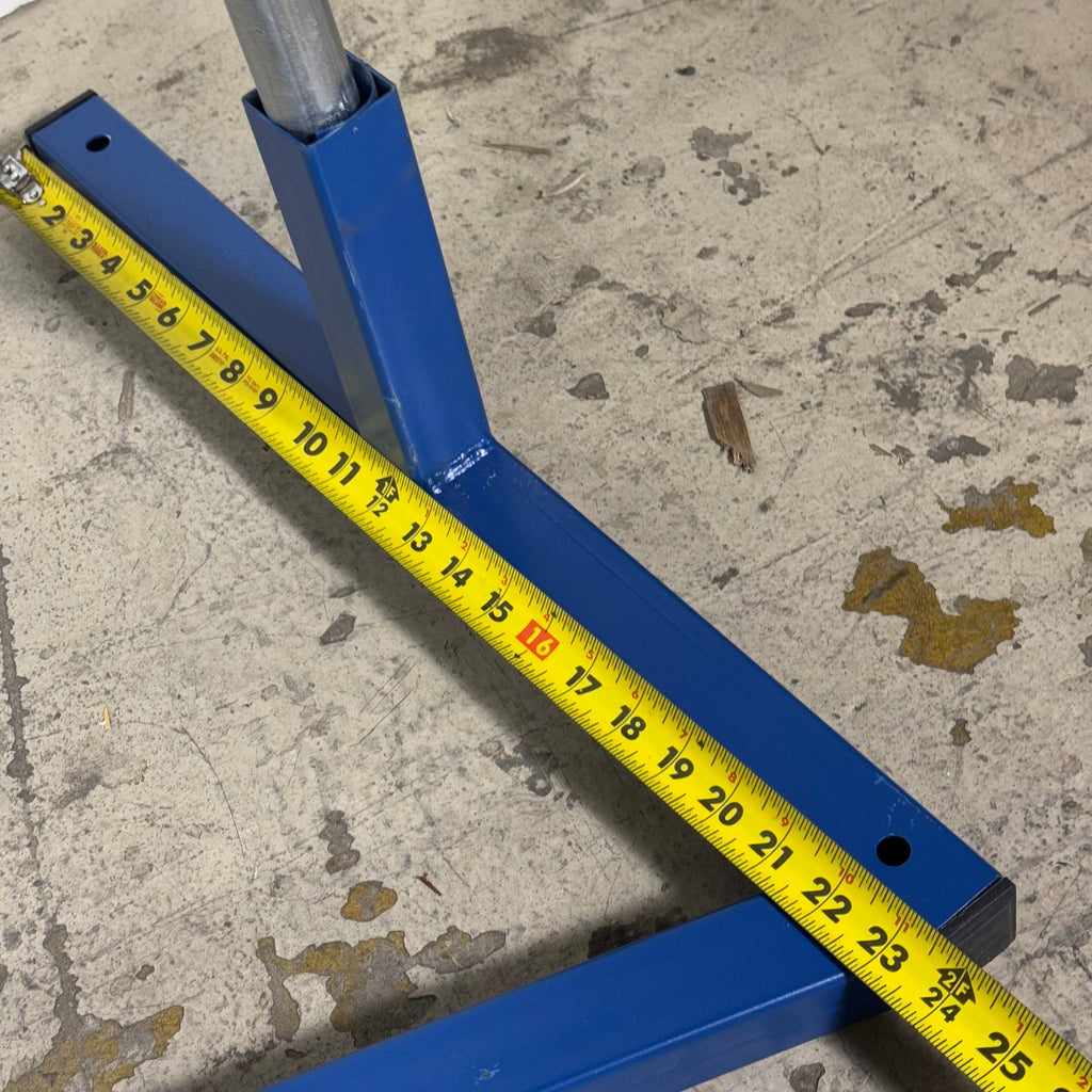 XL Indoor 3D Target Stand Sz 61.5" H x 66.5" L x 23.5" W, Blue/Grey