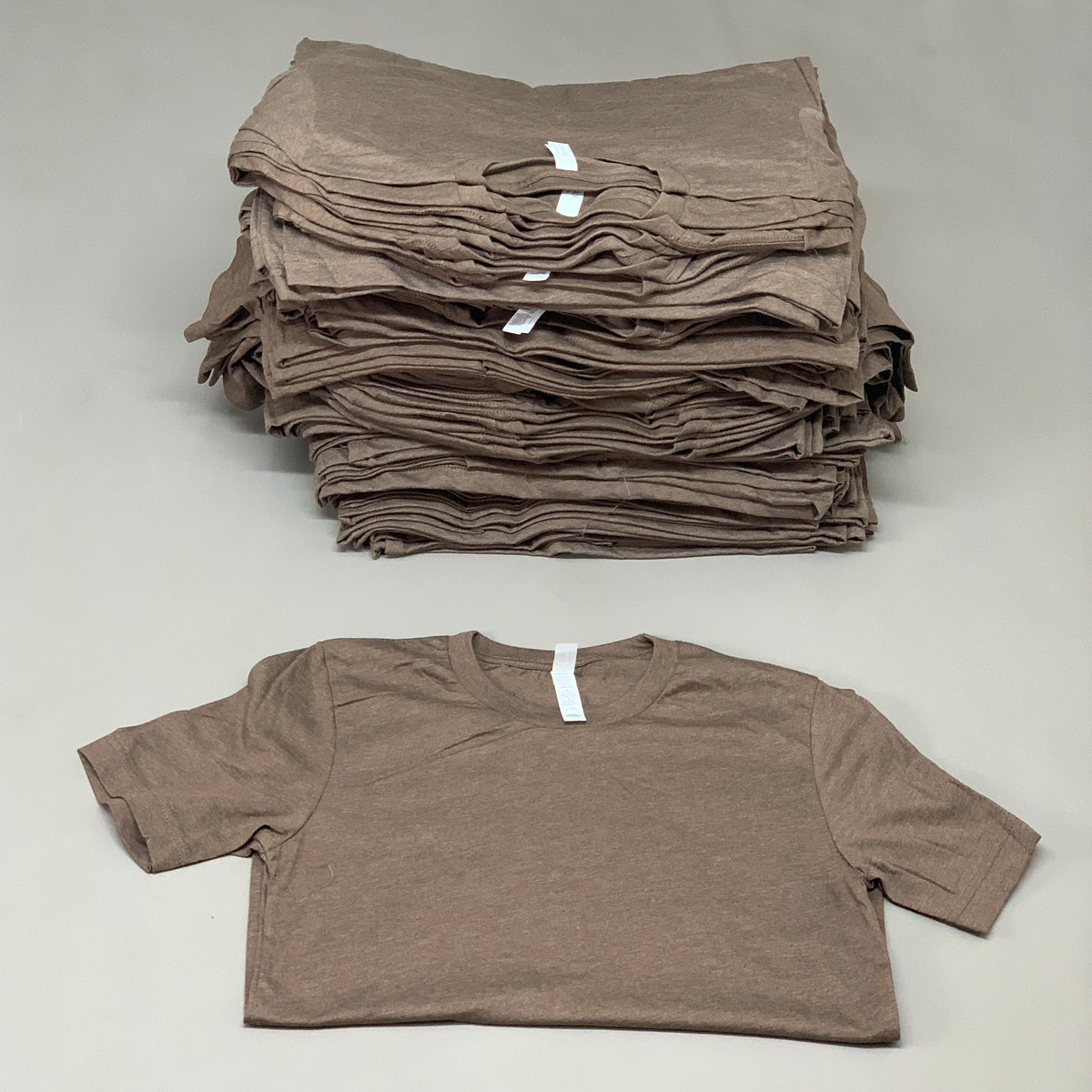 BELLA + CANVAS (12-PACK) Unisex Crewneck Short Sleeve Tees Sz S Heather Brown (New)
