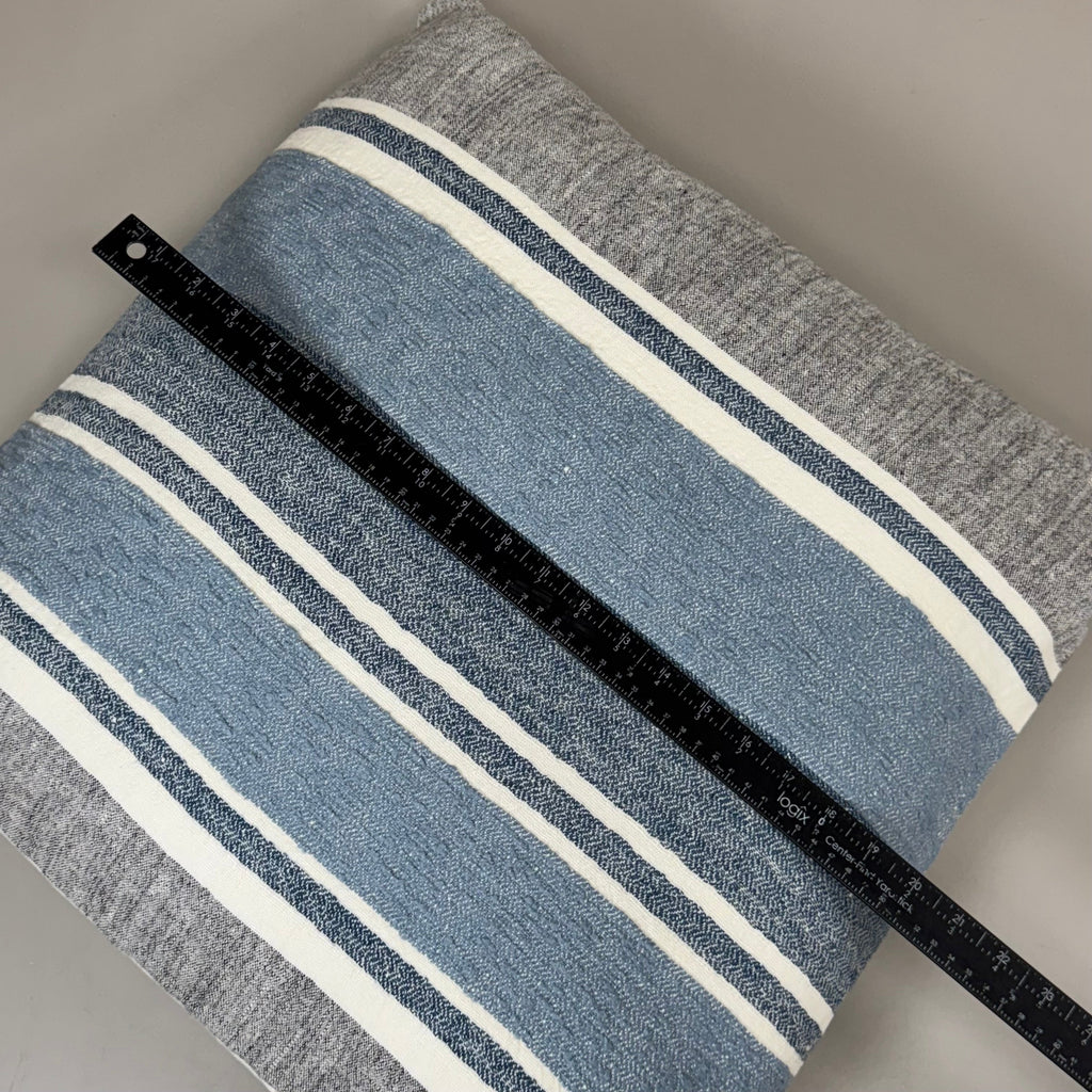 VILLA 22"x22" RN ST Lima Decorative Throw Pillow in Blue/Grey