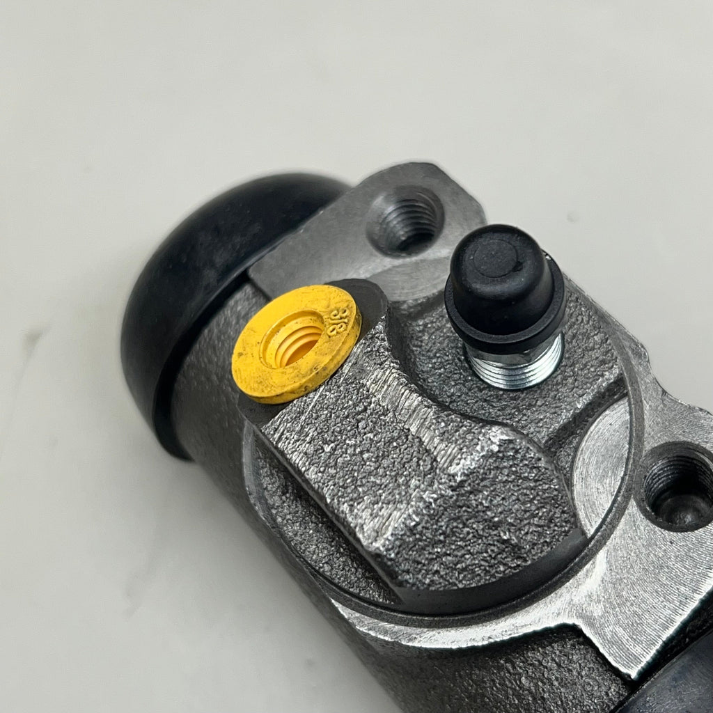 NAPA Wheel Cylinder for Ford & International Vehicles 37250