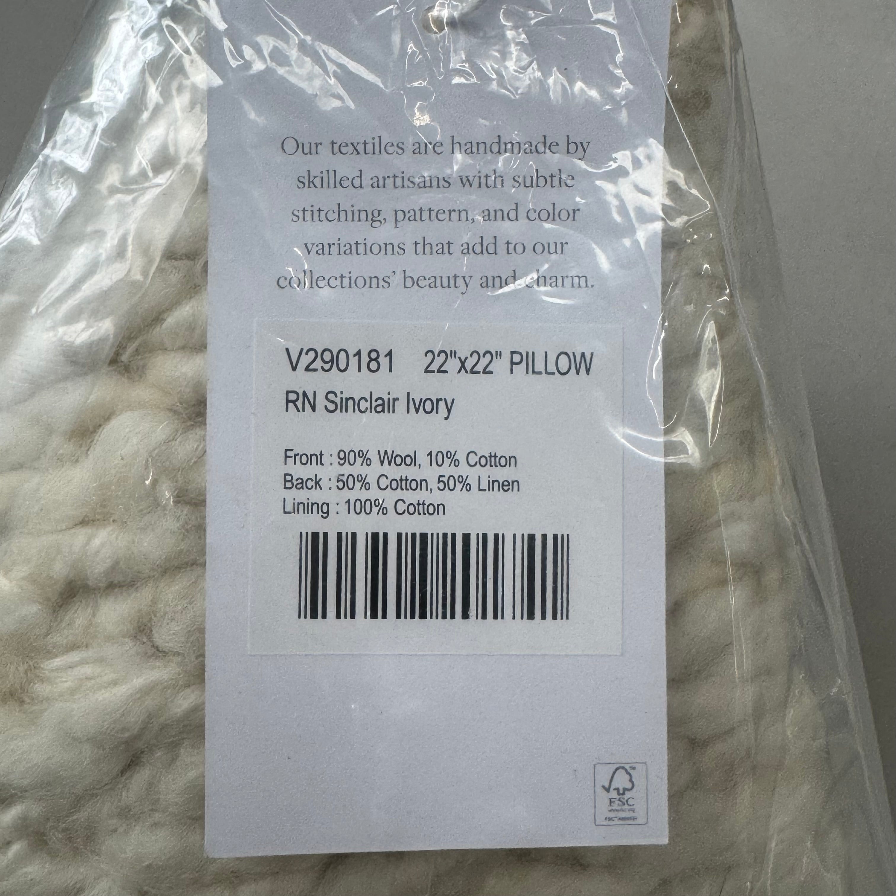 VILLA 22"x22" RN Sinclair Decorative Throw Pillow in Ivory
