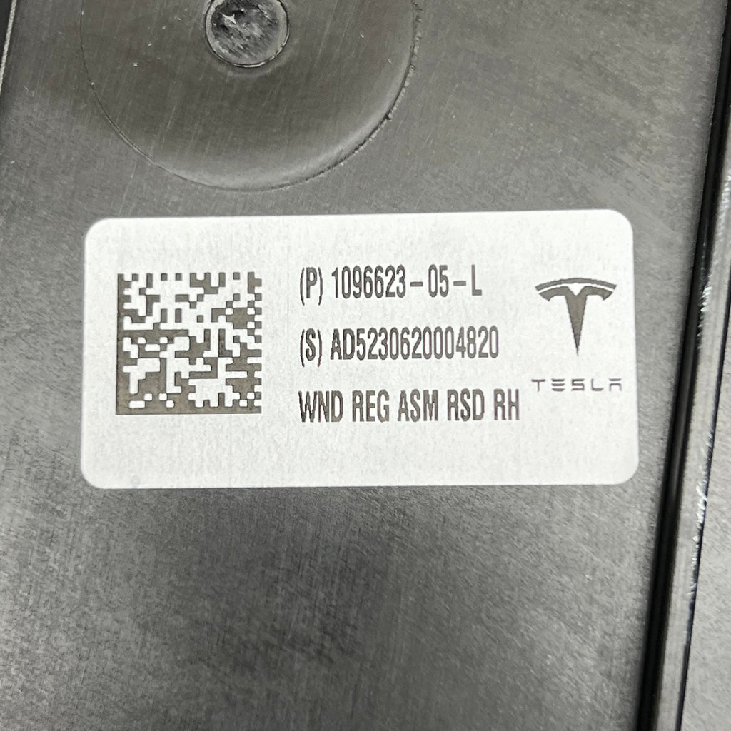TESLA Carrier Module WND REG ASM RSD RH 1096623-05-L / 16937293-SR