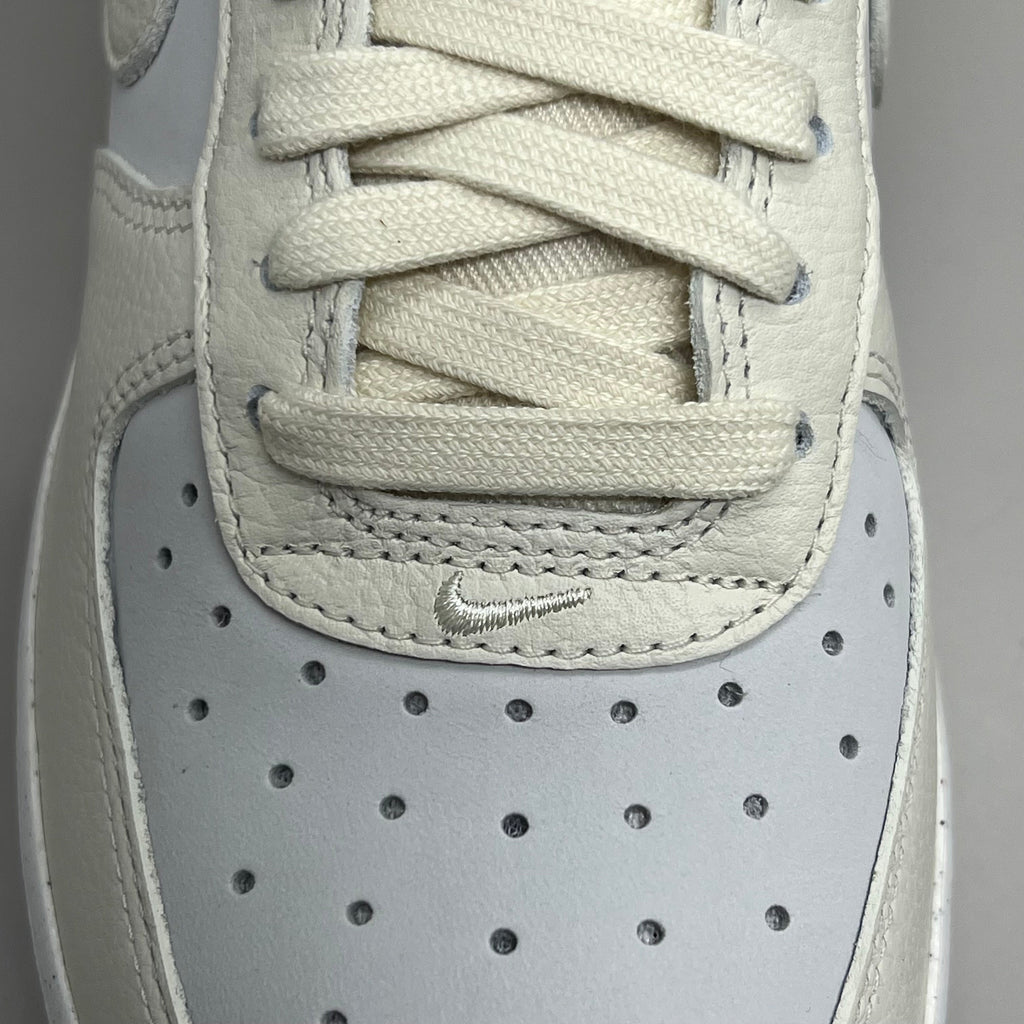 NIKE Air Force 1 07' LX Leather Shoes Women's Sz 7 Sail/Coconut Milk-Black DZ2708 101