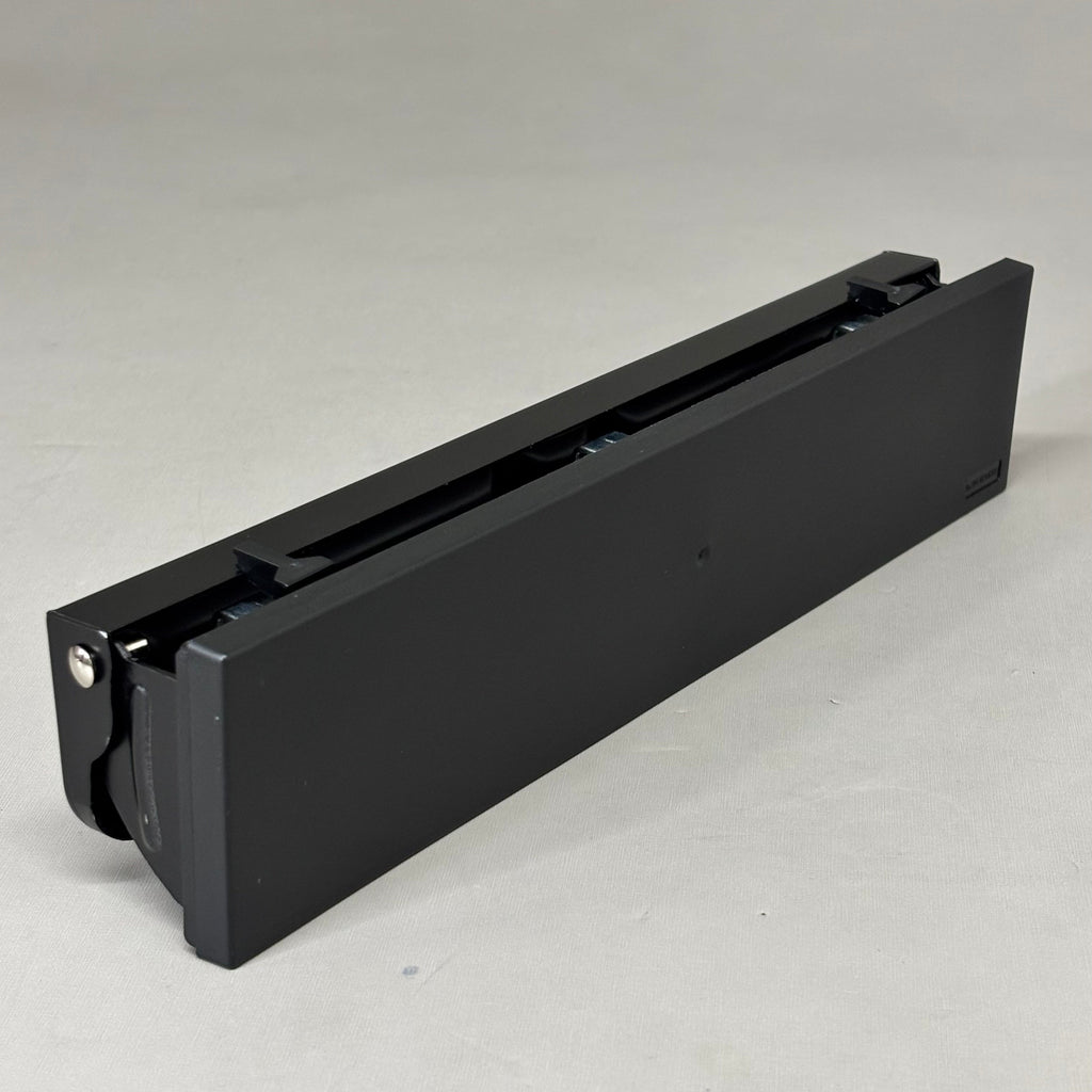STAPLES Jam Paper Metal 3 Hole Punch 10 Sheet Capacity ST24539