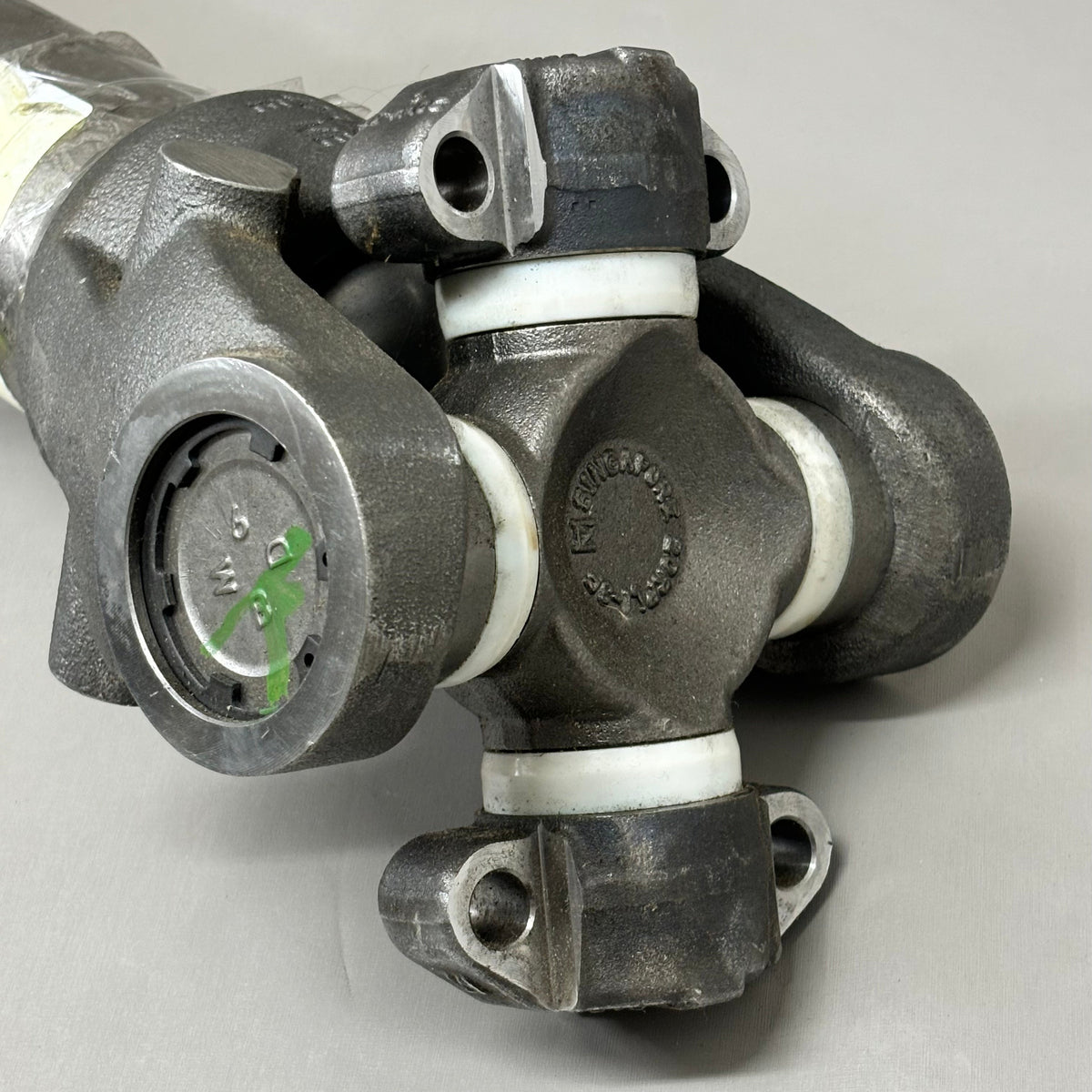 MERITOR Drive Shaft Assy Snap Ring Bare Outboard Connection 20RHS003B053