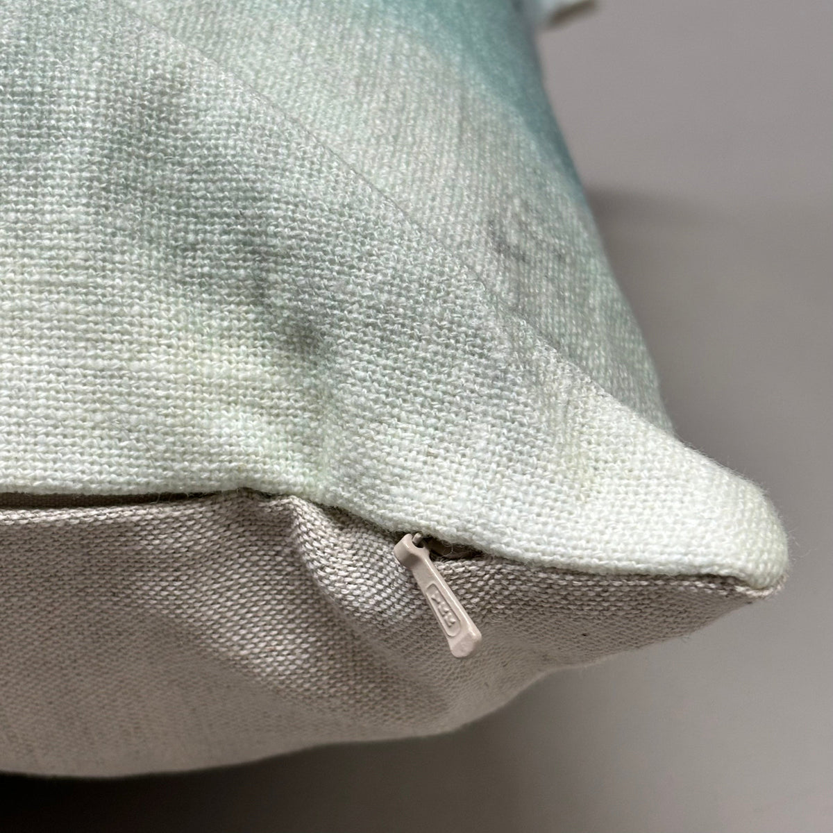 VILLA 14"x20" RN Whitten Decorative Throw Pillow in Blue/Green