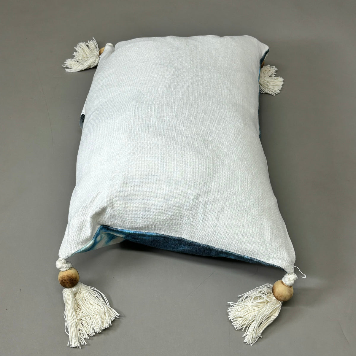 VILLA 14"x20" ST Prana Decorative Throw Pillow in Blue Multi
