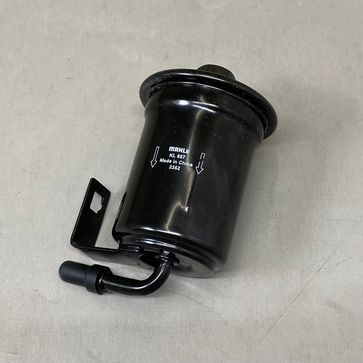 MAHLE Fuel Filter For Toyota & Lexus  Black KL857 (As-is (See Images))