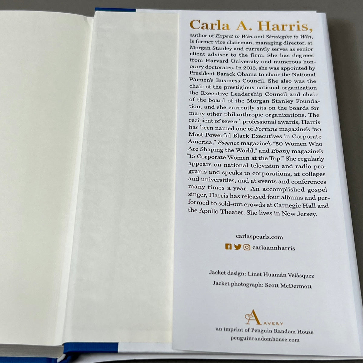 LEAD TO WIN Hardback By Carla A. Harris Published by Penguin Random House 9"x6"