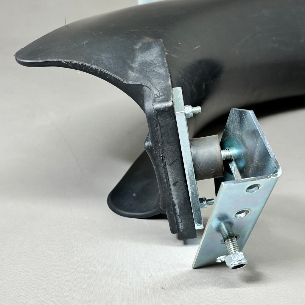 Brunswick Overflow Chute Assy RH W/O Sock 47095740009
