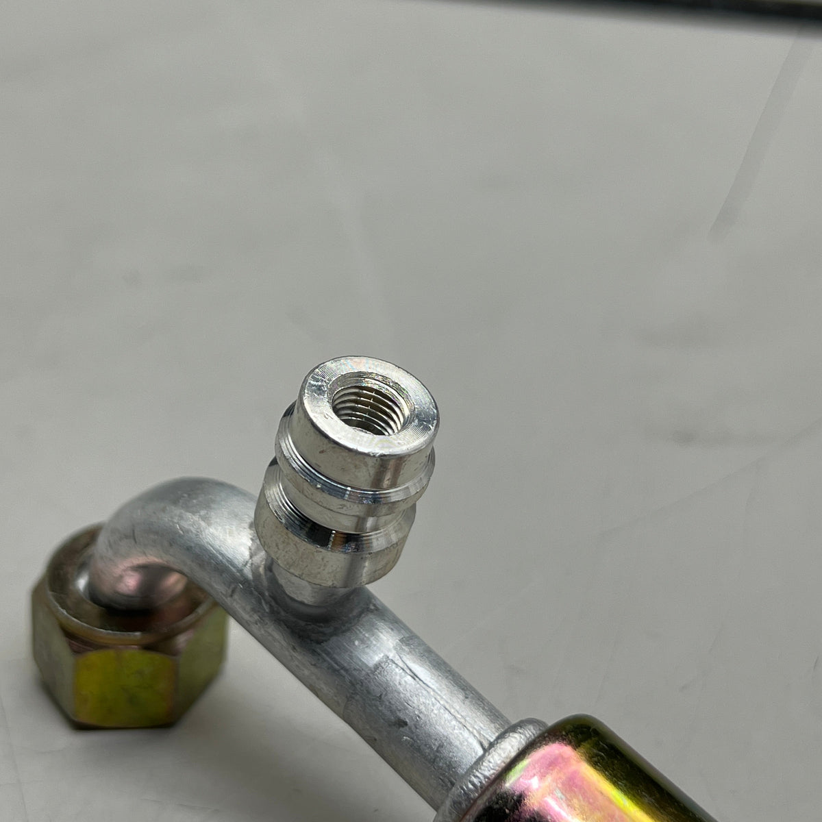 GA Beadlock A/C Fitting Crimp On Female O Ring  90 degree W 1/4" port