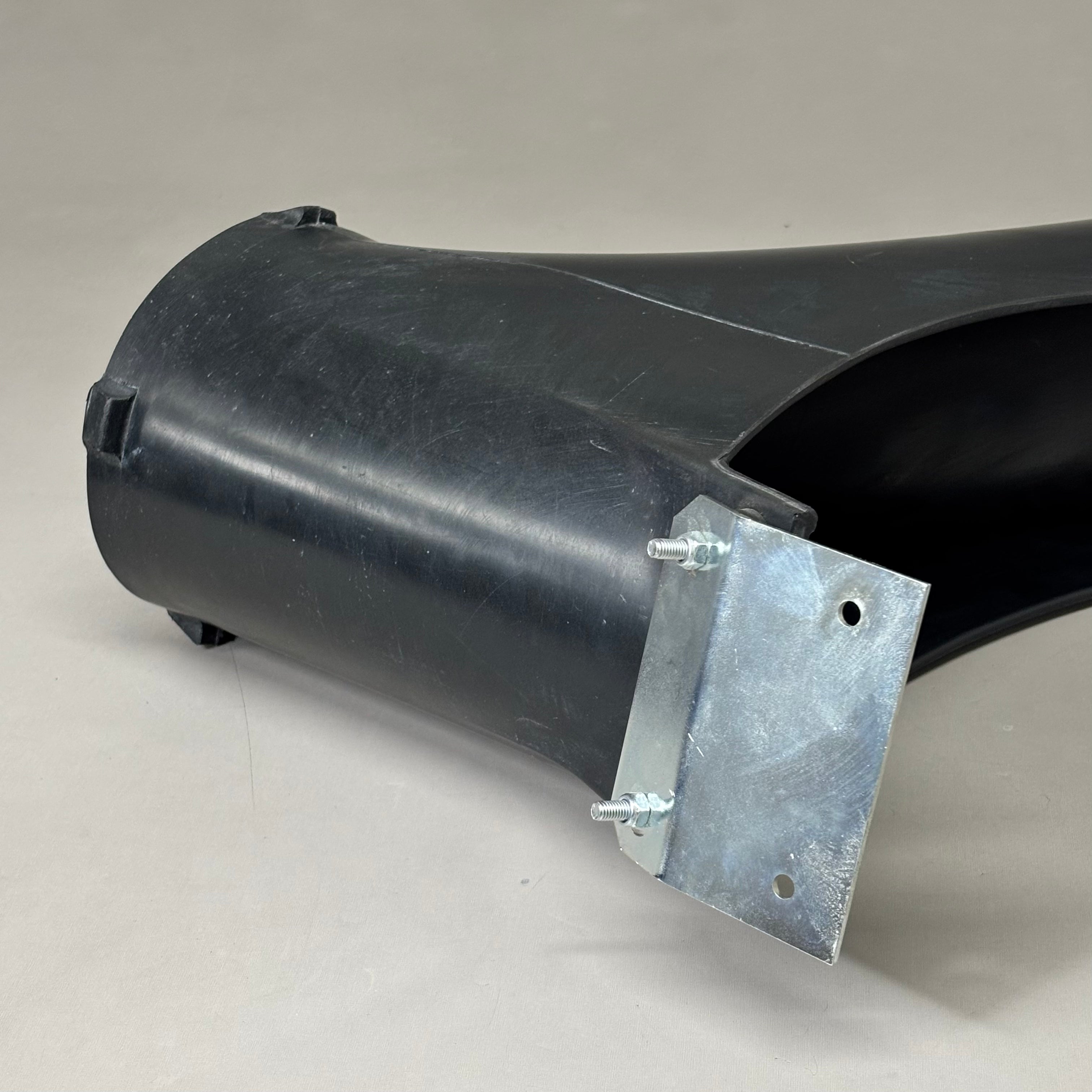 Brunswick Overflow Chute Assy RH W/O Sock 47095740009