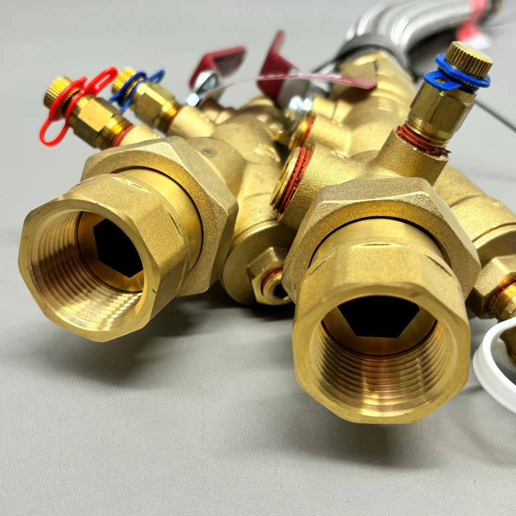 NUTCH (2 PACK) Automatic Balancing Vault 10 GPM w/ Tucai Hoses 1" NPT 32"
